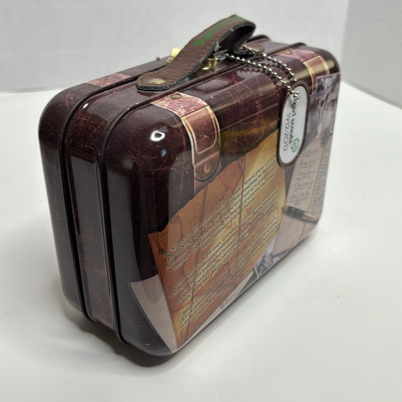 Girl Scouts | Brown Journey Of A Lifetime Tin Luggage | Celebrating 100 Years - Picture 5 of 13